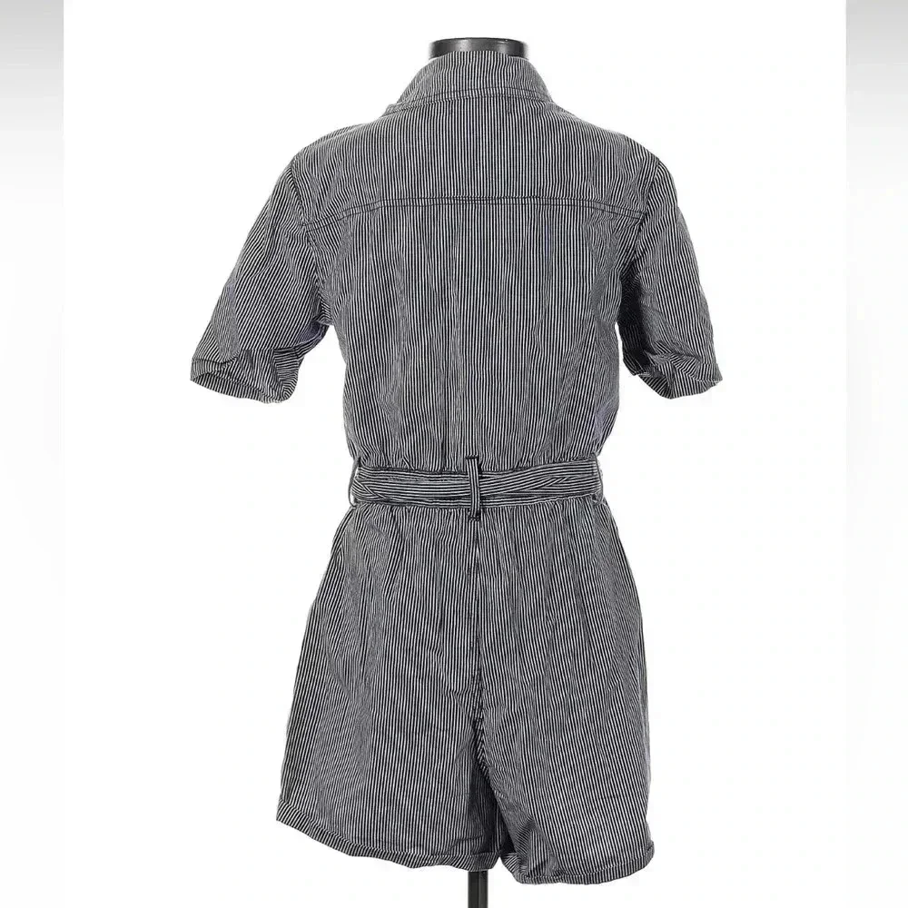 EUC! Urban Outfitters striped romper w/ belt and pockets - sz Small, gorpcore - Picture 3 of 8